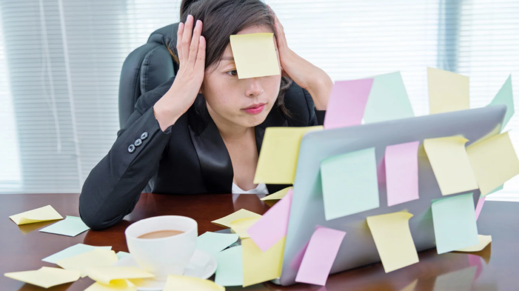 difference between stress and burnout